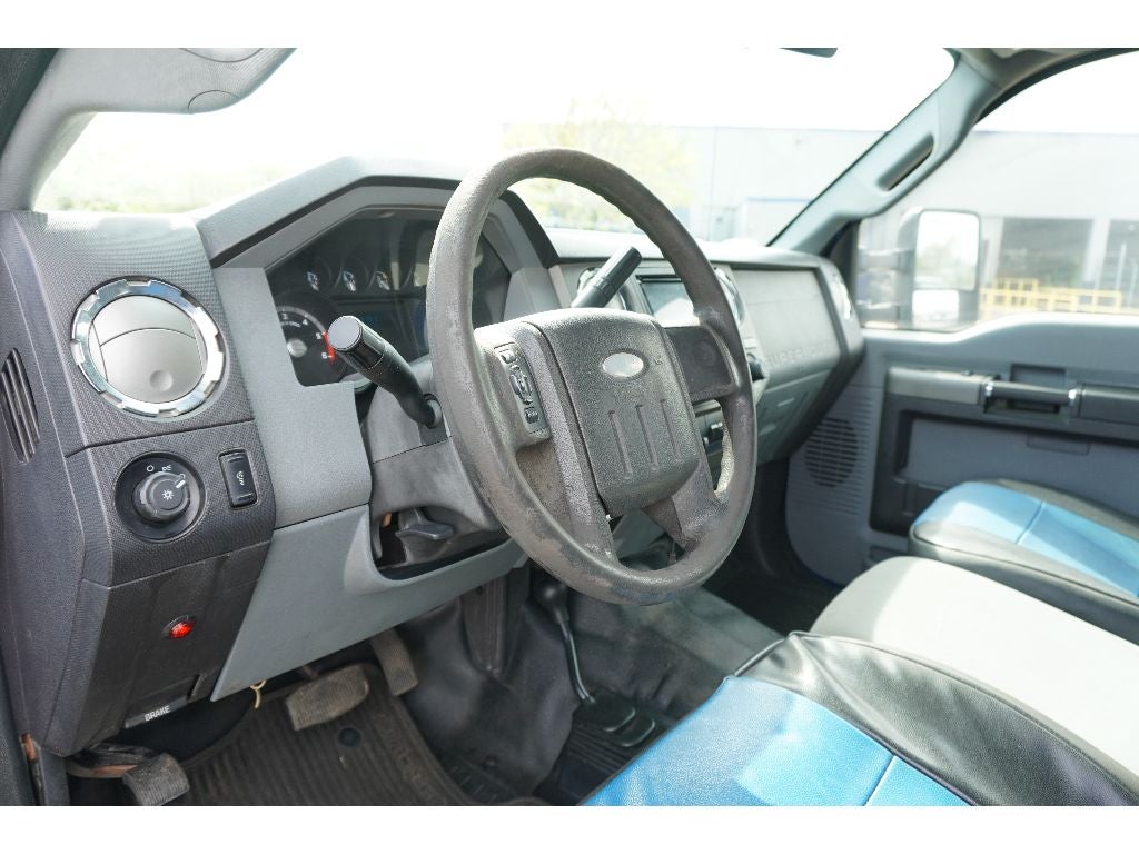 2012 Ford F-550 Super Duty WITH A JERRDAN 19' STEEL CARRIER