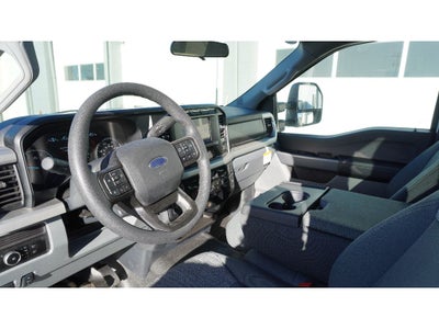 2024 Ford F-600 w/ Century 10S Carrier