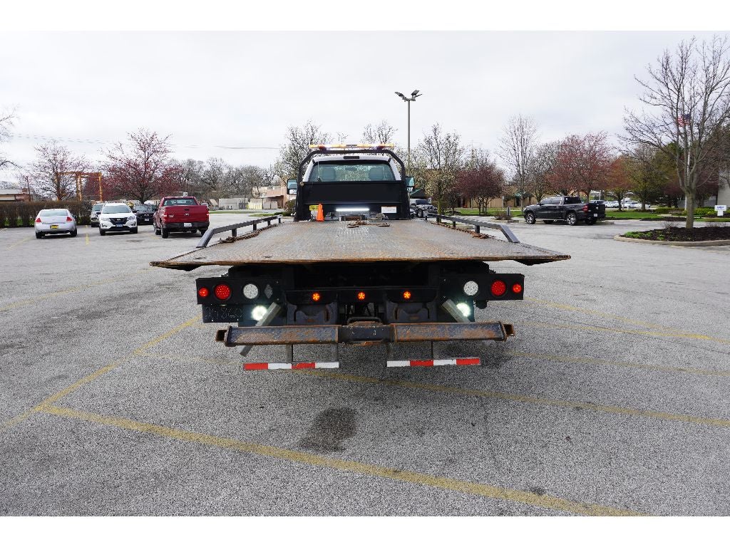 2022 Ford F-650 WITH A JERRDAN 22' STEEL CARRIER