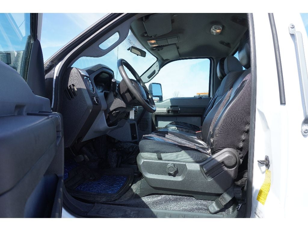 2023 Ford F-650 WITH A 22' ALUMINUM CARRIER