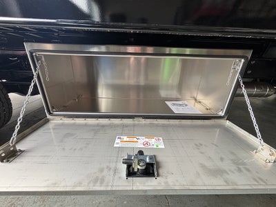 2025 Ford F-650 w/ Century 12S Carrier