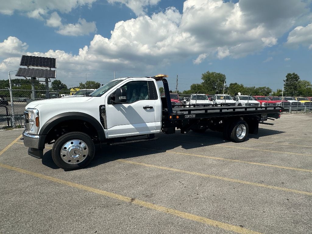 2024 Ford F-550 F Series Super Duty XLT WITH A 19.5' CENTURY STEEL