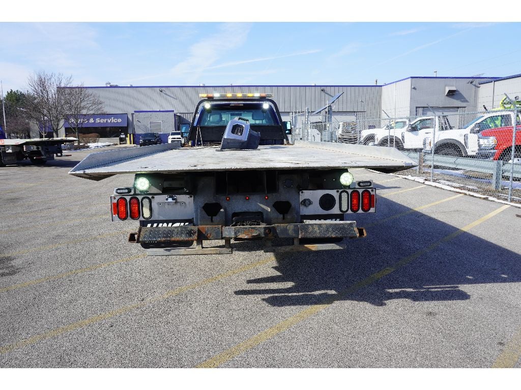 2012 Ford F-550 F Series Super Duty WITH A 19.5 ALUMINUM VULCAN