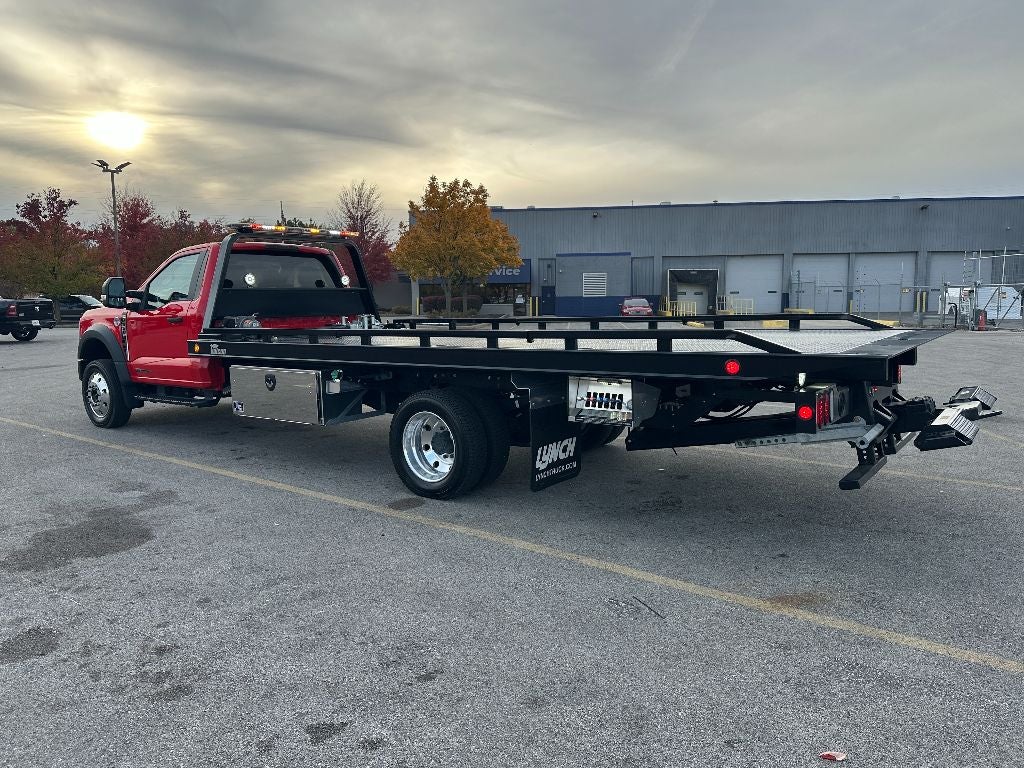 2023 Ford F-550 F Series Super Duty 4X4 WITH A CENTRUY 19.5' STL