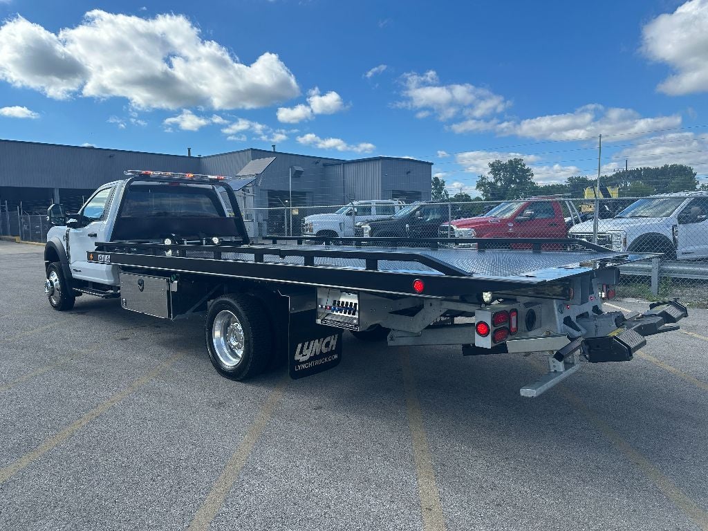 2024 Ford F-550 F Series Super Duty XL 4X4 WITH A CENTURY 19.5' STEEL