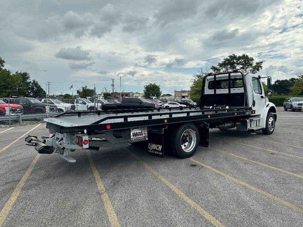 2025 Freightliner M2 106 Medium Duty WITH A CENTURY 21.5' STEEL CARRIER