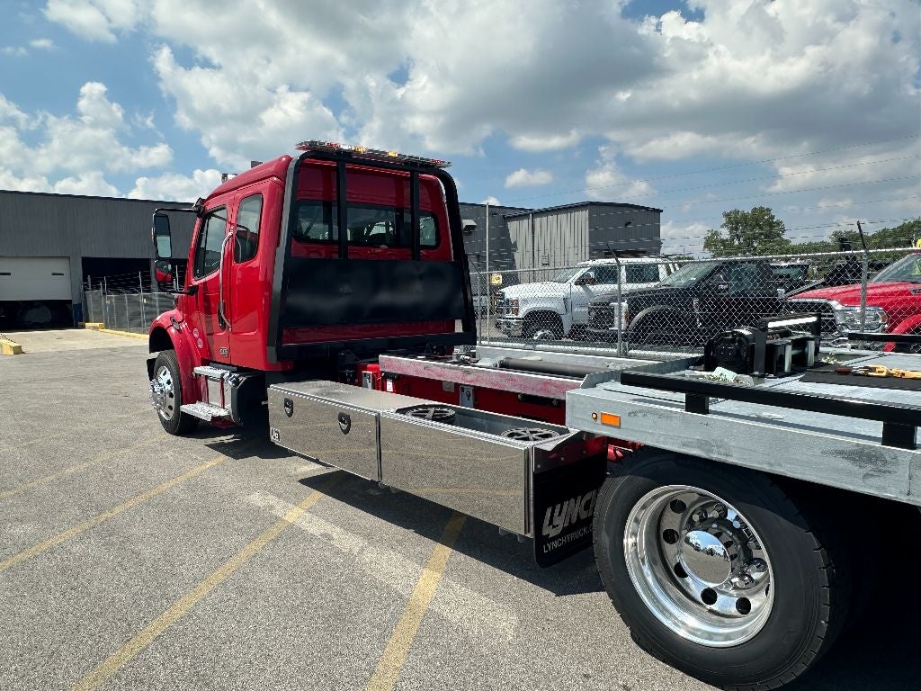 2025 Freightliner M2 106 Medium Duty WITH A CENTURY 21.5' STEEL CARRIER
