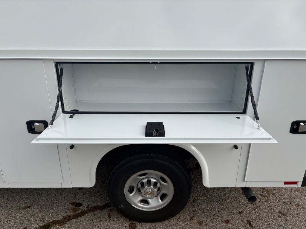 2025 Chevrolet Express 3500 12' Knapheide KUV Body
