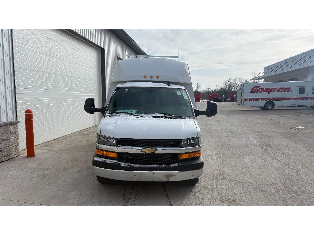 2025 Chevrolet Express 3500 12' Knapheide KUV Body