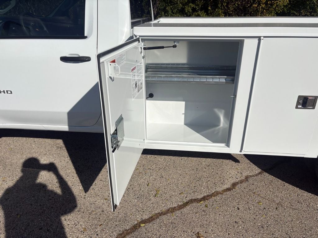 2025 Chevrolet Silverado 3500 11' Monroe Service Body