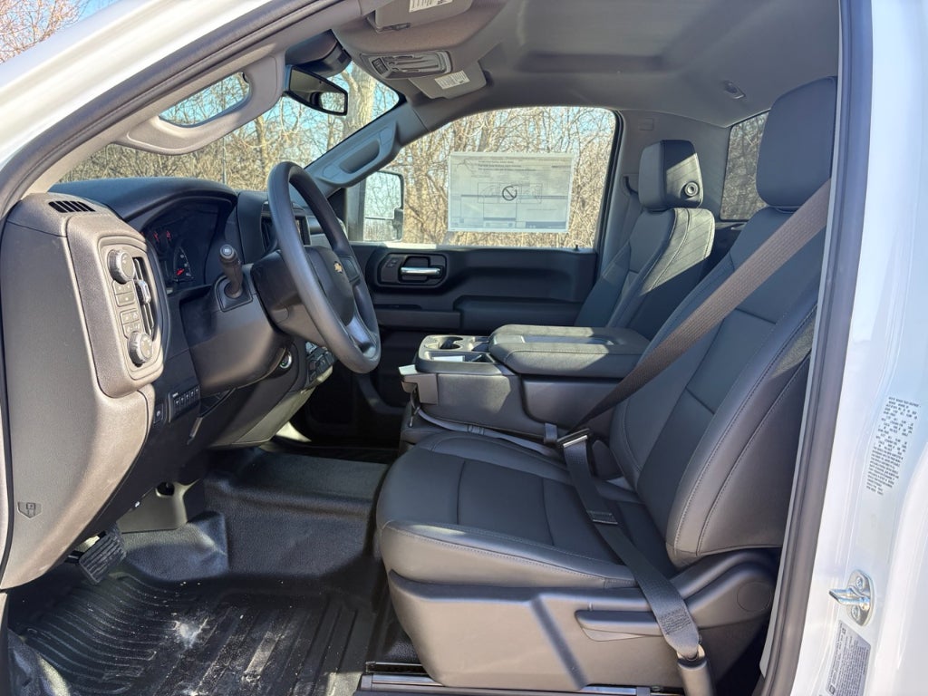 2026 Chevrolet Silverado 3500 11' Monroe Service Body