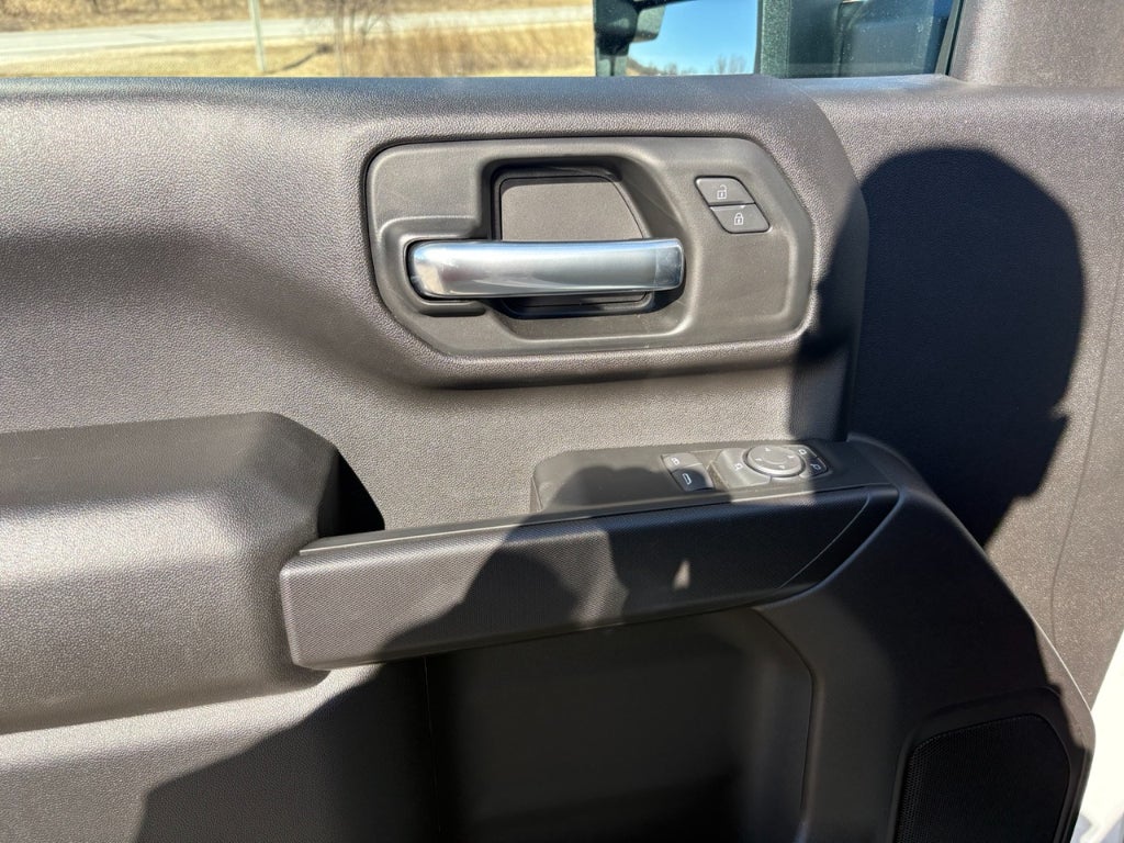 2026 Chevrolet Silverado 3500 11' Monroe Service Body