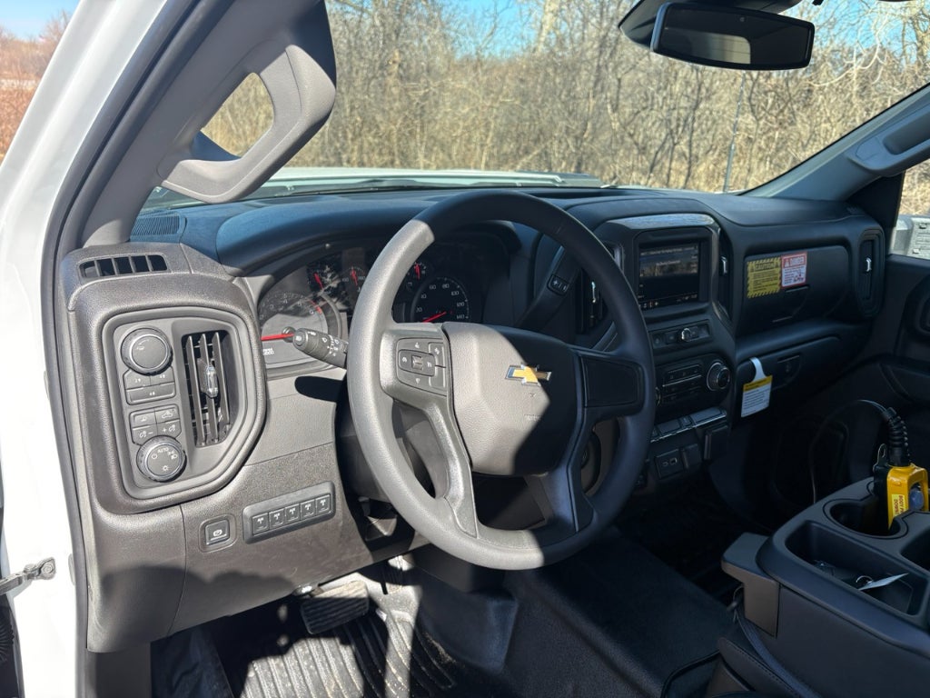 2026 Chevrolet Silverado 3500 11' Monroe Dump Body