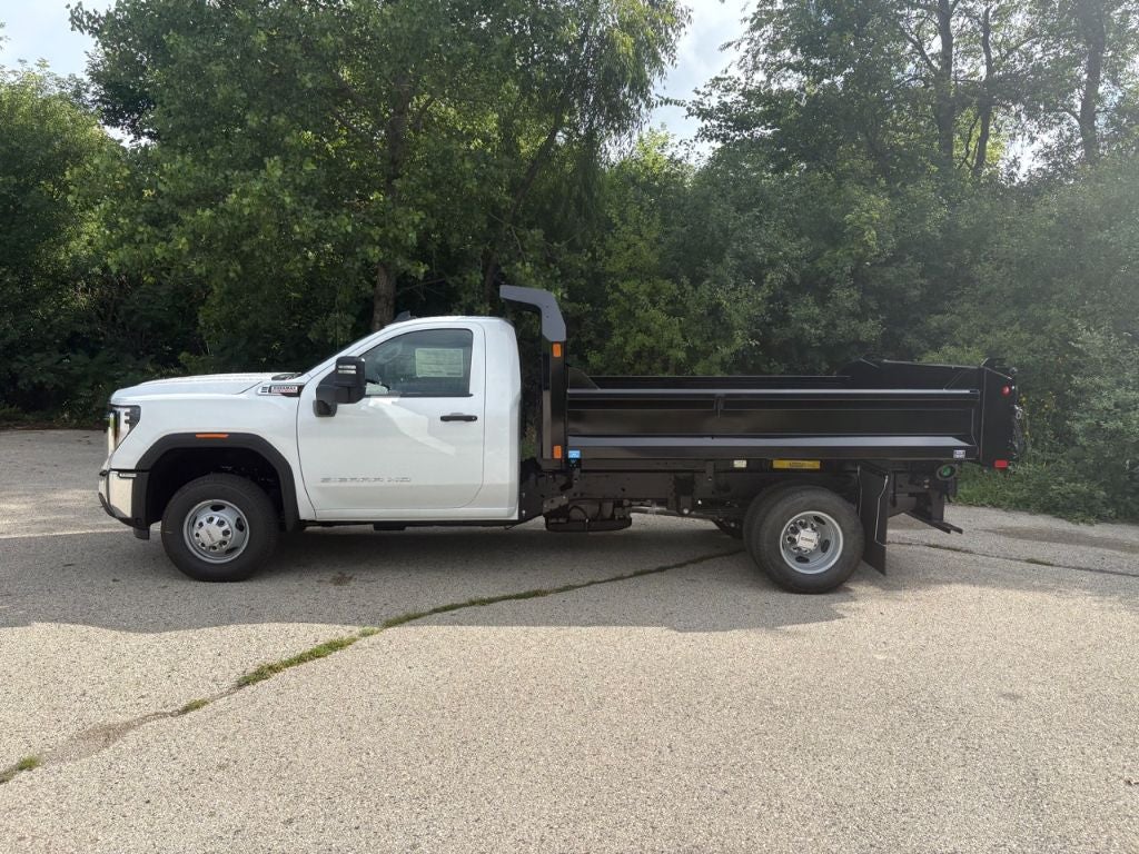 2025 GMC Sierra 3500 11' Monroe Dump Body