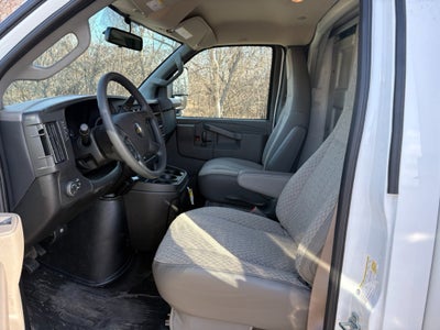 2026 Chevrolet Express 3500 11' Knapheide KUV Body