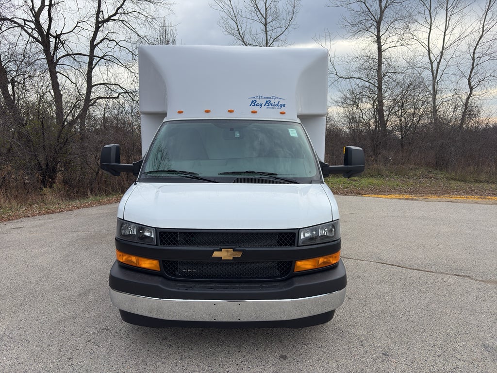 2025 Chevrolet Express 3500 15' Bay Bridge Van Body