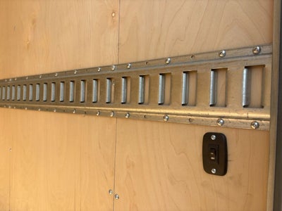 2025 Chevrolet Express 3500 17' Bay Bridge Van Body