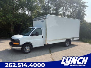 2025 Chevrolet Express 3500 17' Bay Bridge Van Body