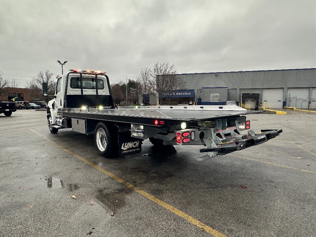 2025 International MV607 WITH A CENTURY 21.5' STEEL / AUTOGRIP