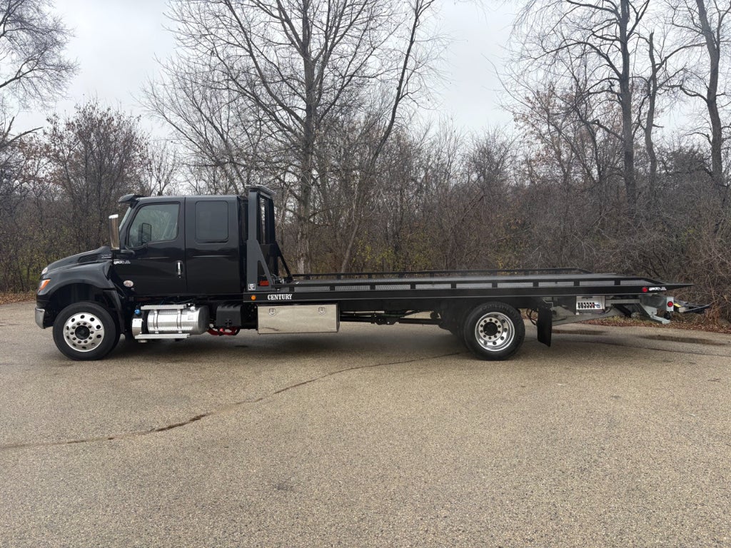 2025 CENTURY INTERNATIONAL w/ Century 12S Carrier