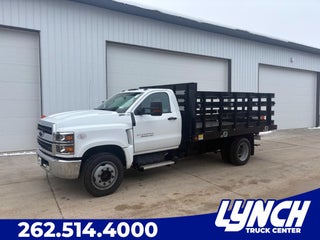 2024 Chevrolet Silverado 4500HD GM515 12' Monroe Stakebed Body