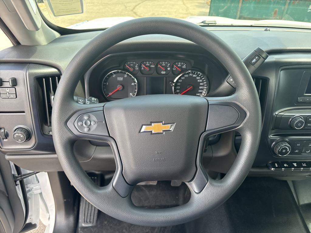 2024 Chevrolet Silverado 5500HD GM515 11' Reading Service Body