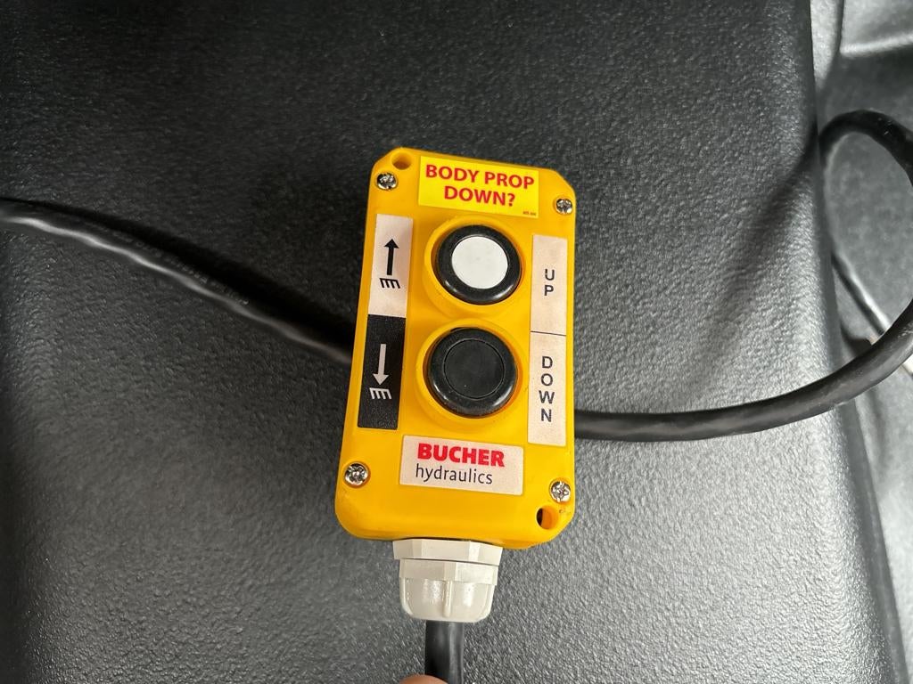 2023 Chevrolet Silverado 4500HD 5500 4x4 11' Monroe Dump Body