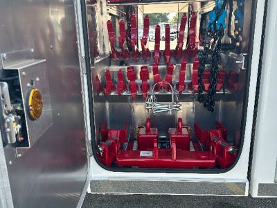 2025 Kenworth T880 WITH A CENTURY 9055XL