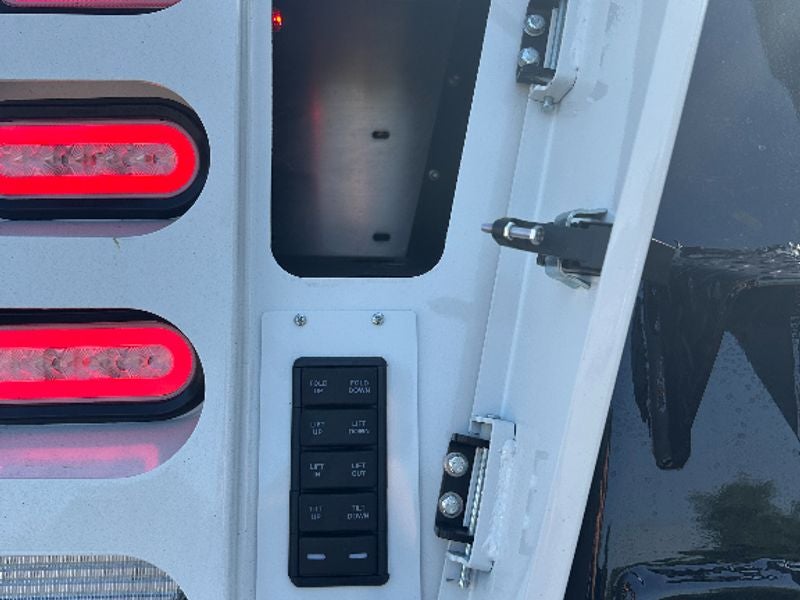 2025 Kenworth T880 WITH A CENTURY 9055XL