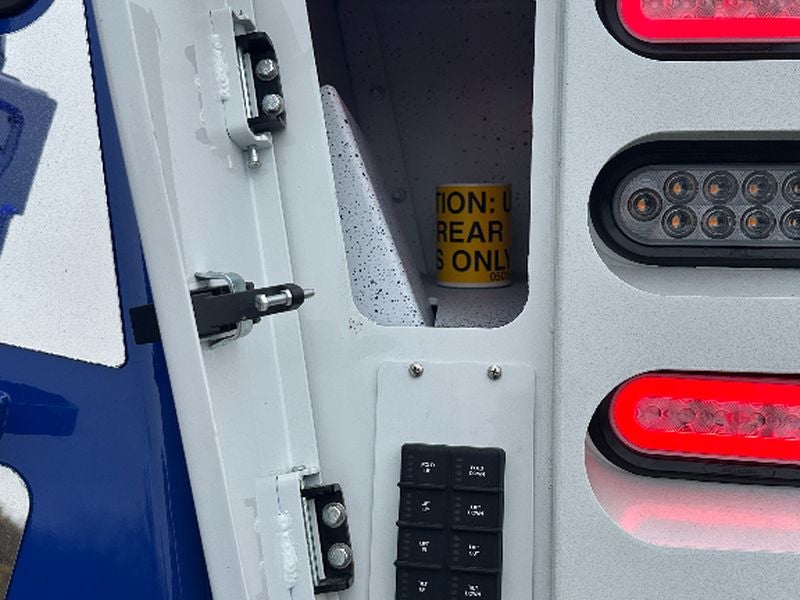 2026 Peterbilt 567 WITH A CENTURY 1135 ROTATOR