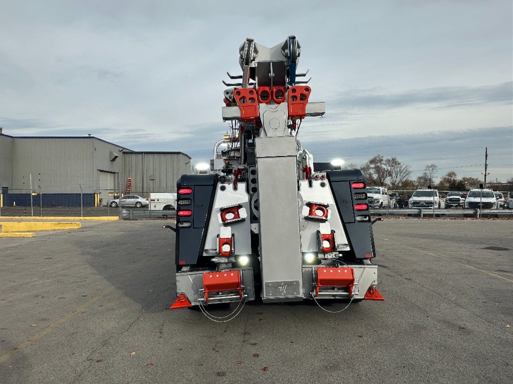 2026 Peterbilt 567 WITH A CENTURY 1150 ROTATOR
