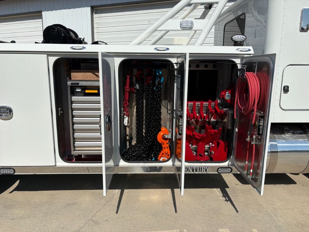 2025 Peterbilt CONVENTIONAL w/ Century 5130 and Allison Automatic