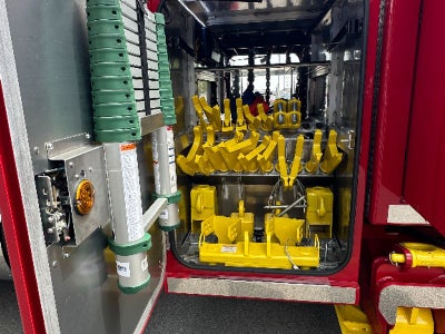 2025 Peterbilt 589 589 WITH A CENTURY 1150