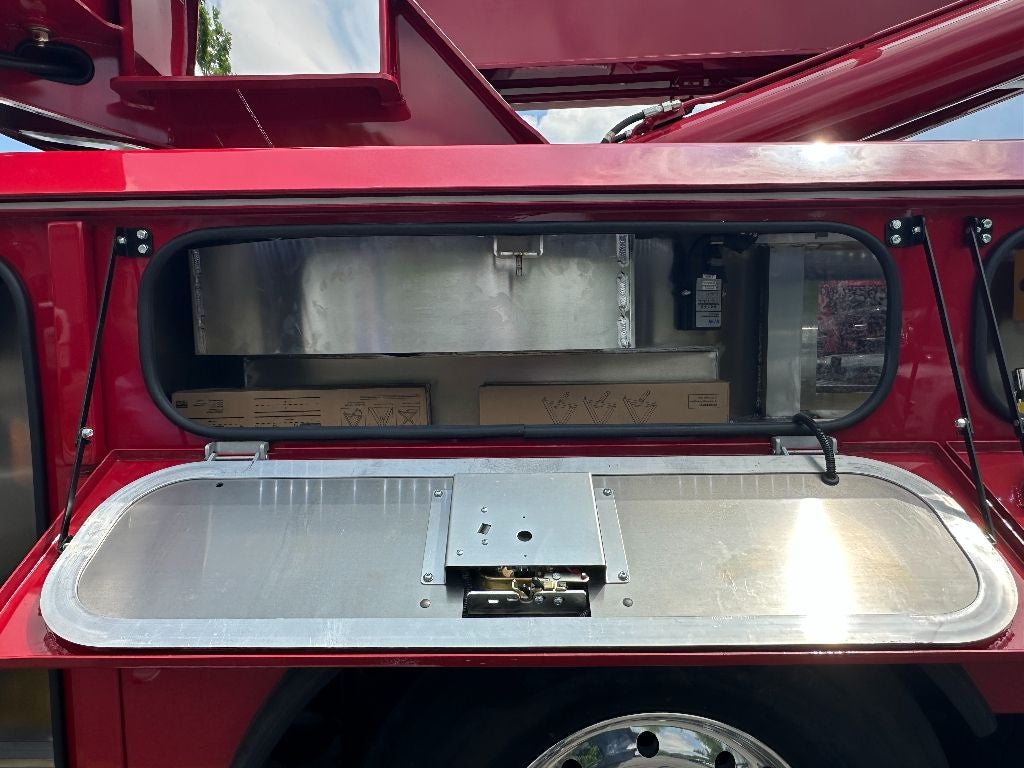 2025 Peterbilt 589 589 WITH A CENTURY 1150