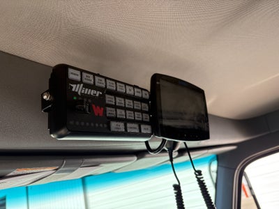 2025 Peterbilt 589S w/ Century 9055XL Allison Automatic