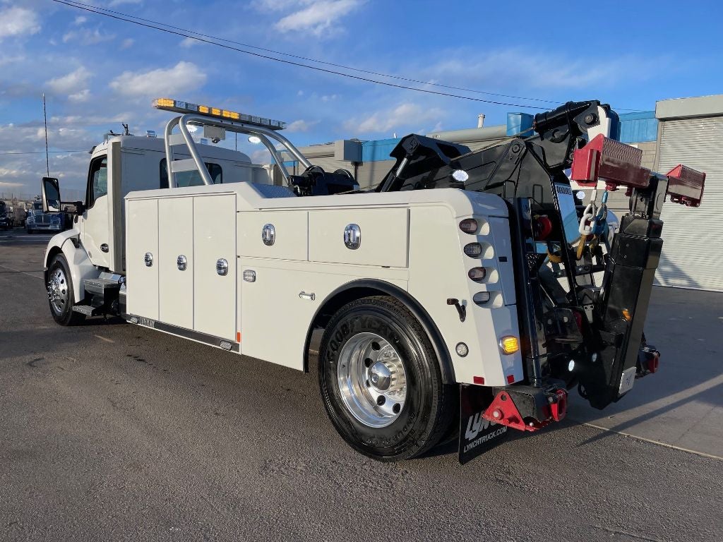 2024 Kenworth T380 w/ Century 4024 Wrecker