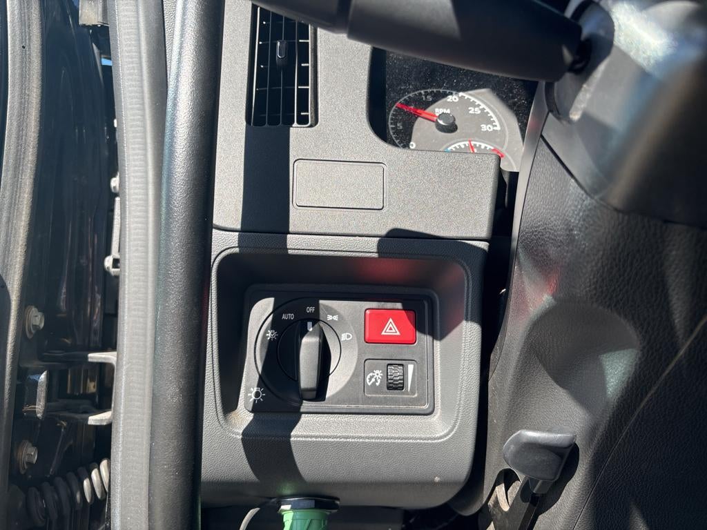 2023 CENTURY PETERBILT w/ Century 12S Carrier