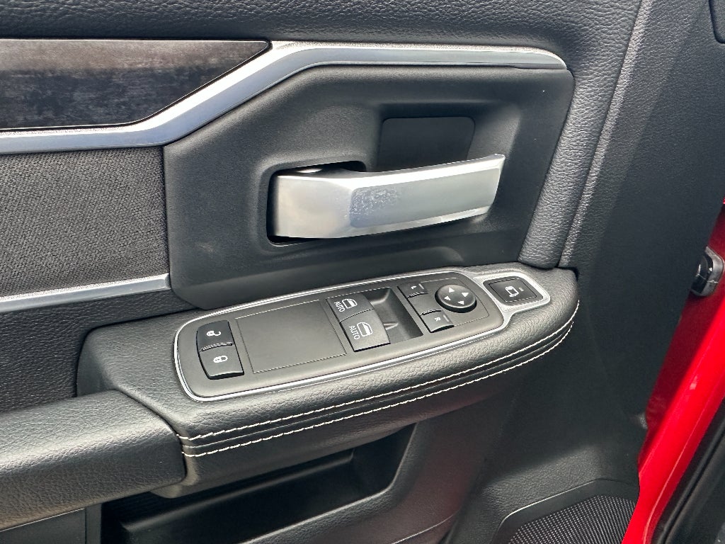 2024 RAM 4500 Chassis SLT *CALIFORNIA COMPLIANT* VULCAN 812*