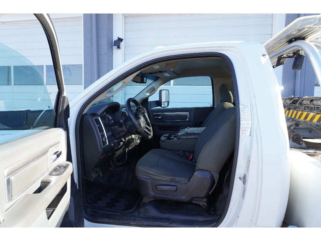 2015 RAM 4500 Chassis SLT