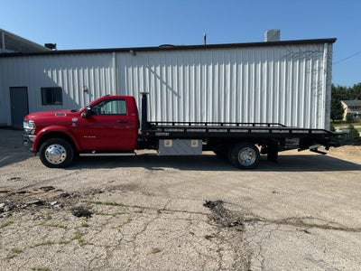 2024 RAM 5500 Chassis w/ Century 10S Carrier