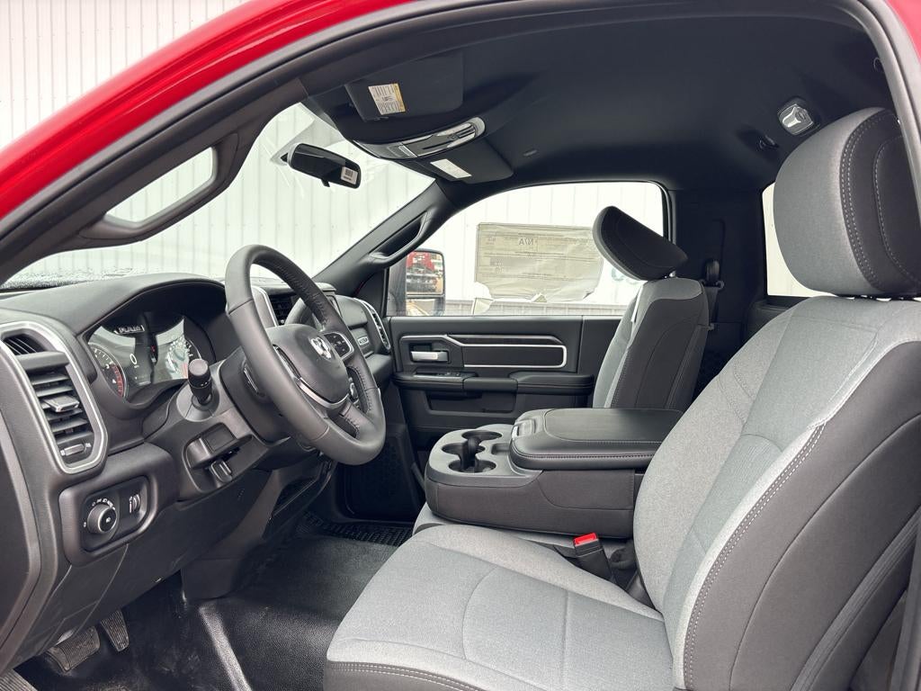 2024 RAM 5500 Chassis w/ Century 10S Carrier