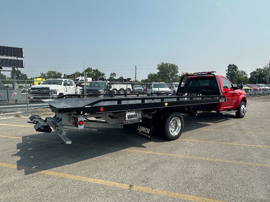 2024 RAM 5500 Chassis WITH A CENTURY 19.5' STEEL CARRIER