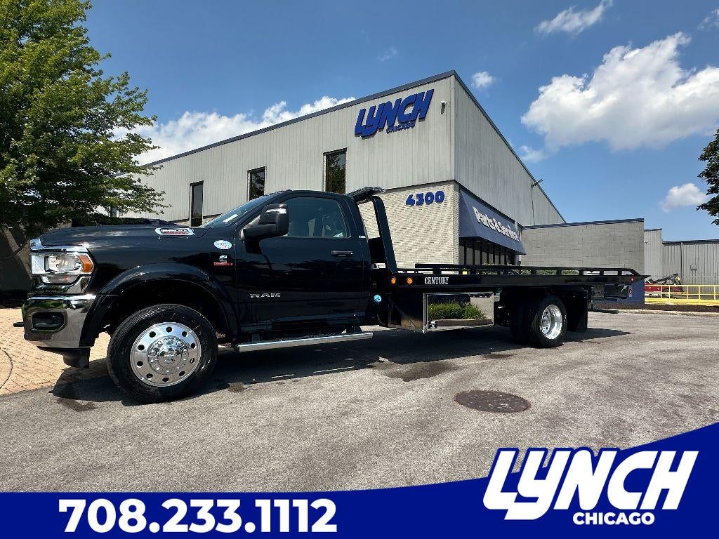 2024 RAM 5500 Chassis WITH A CENTURY 19.5' STEEL CARRIER