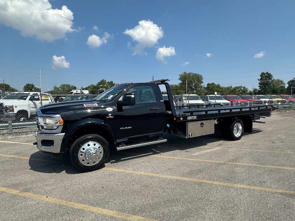 2024 RAM 5500 Chassis WITH A CENTURY 19.5' STEEL CARRIER