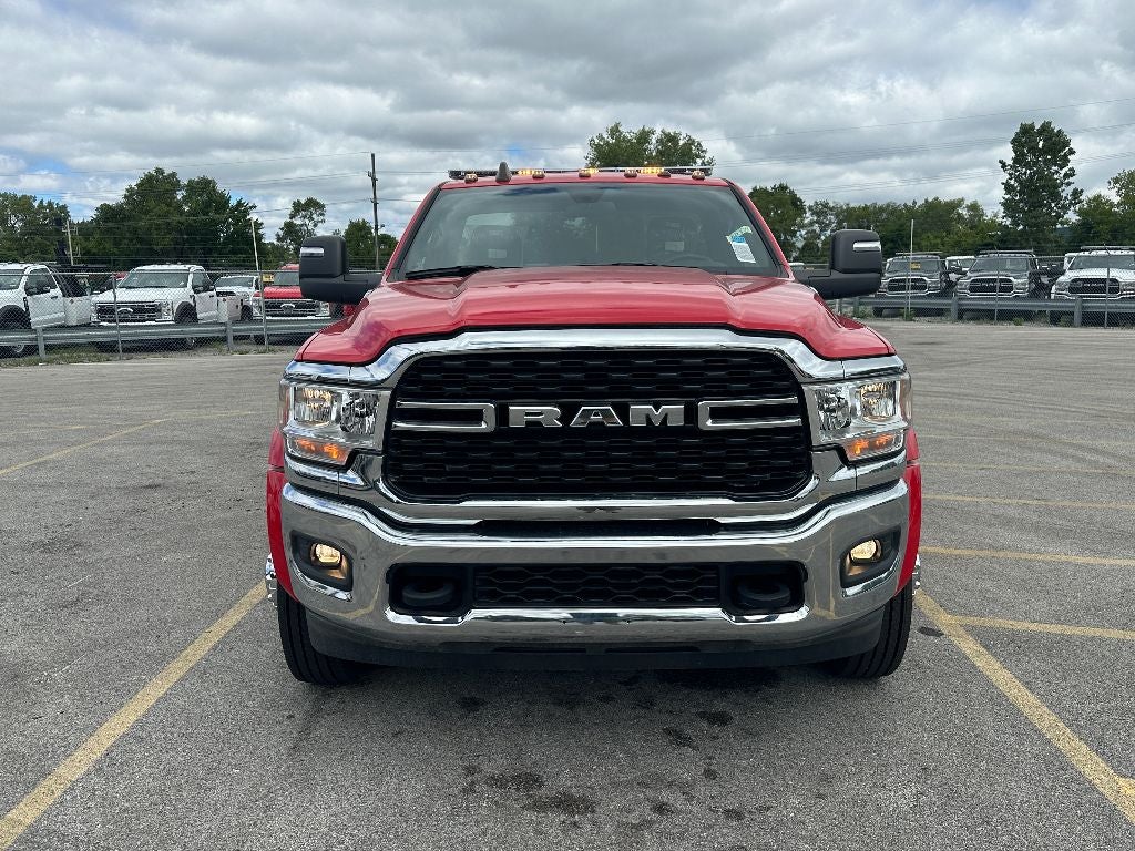 2024 RAM 5500 Chassis SLT WITH A CENTURY 19.5' STEEL CARRIER