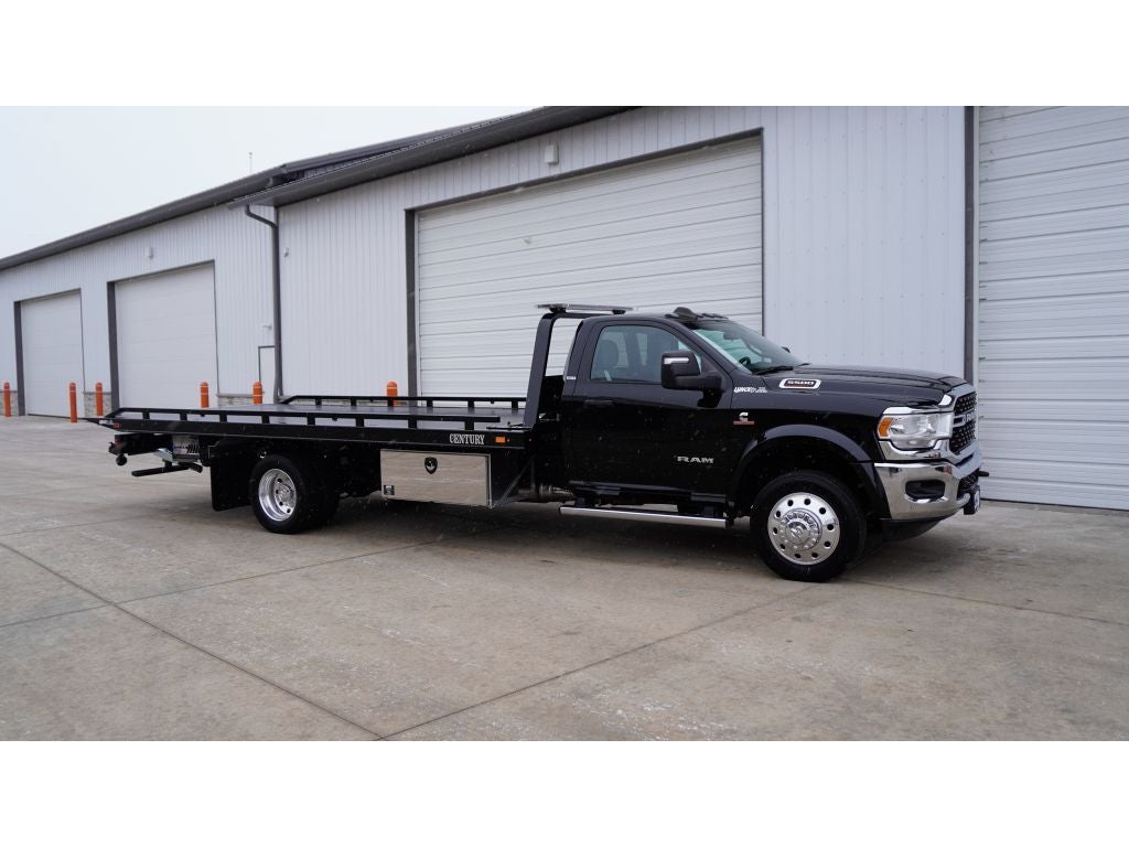 2024 RAM 5500 Chassis w/ Century 10S Carrier