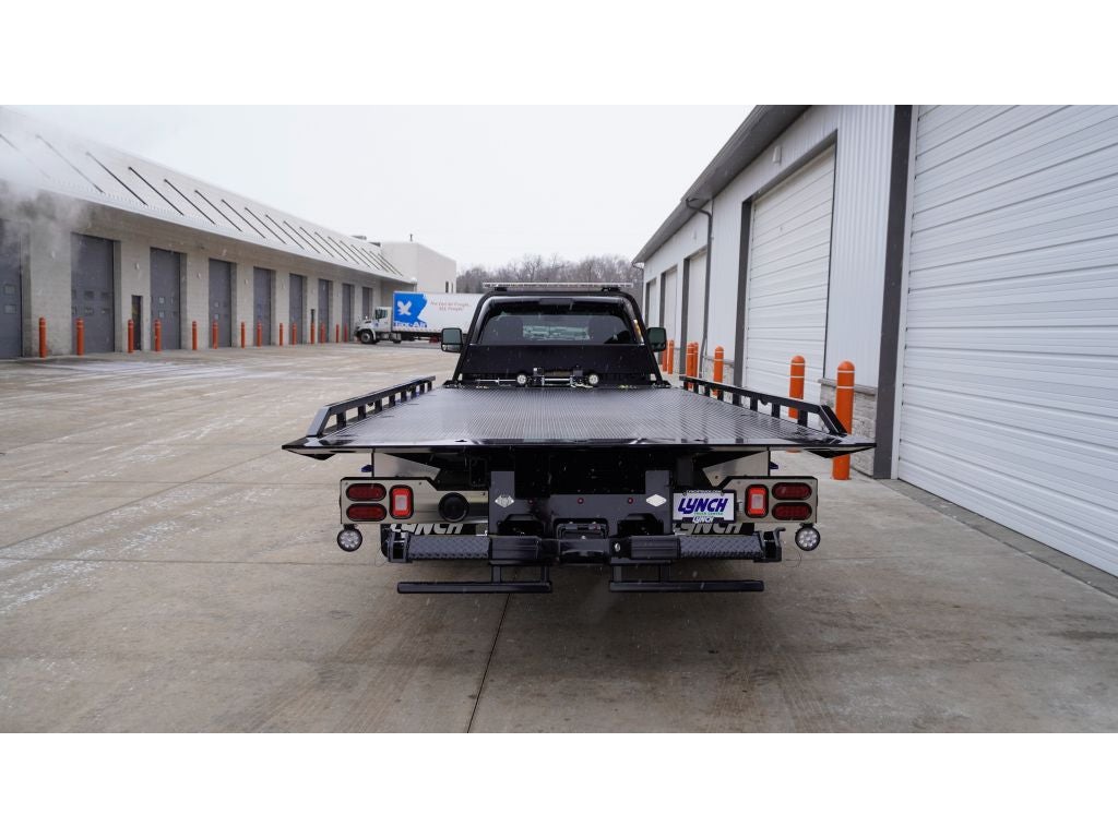 2024 RAM 5500 Chassis w/ Century 10S Carrier