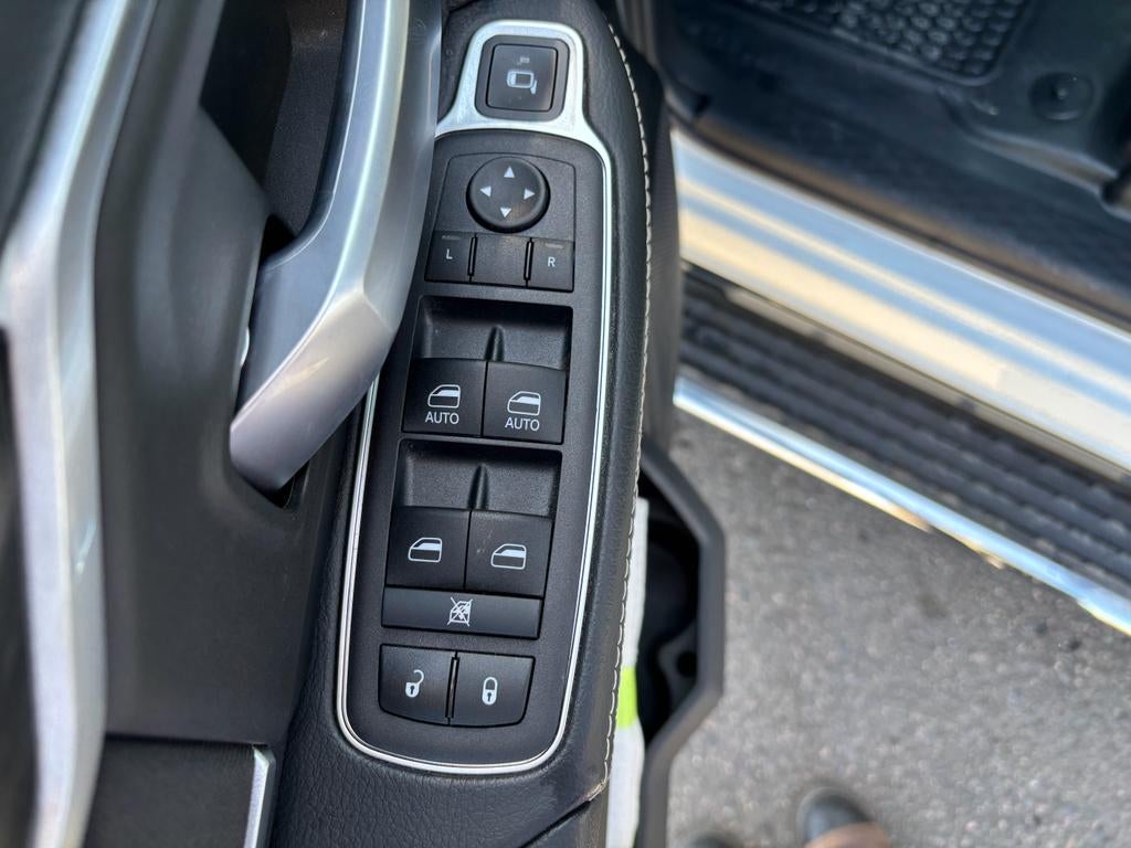 2024 RAM 5500 Chassis w/ Century 612 Wrecker