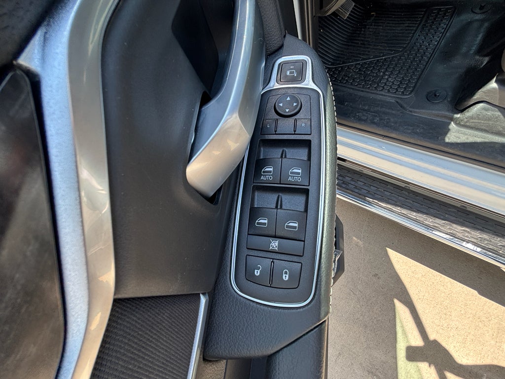 2024 RAM 5500 Chassis w/ Vulcan 894 Wrecker