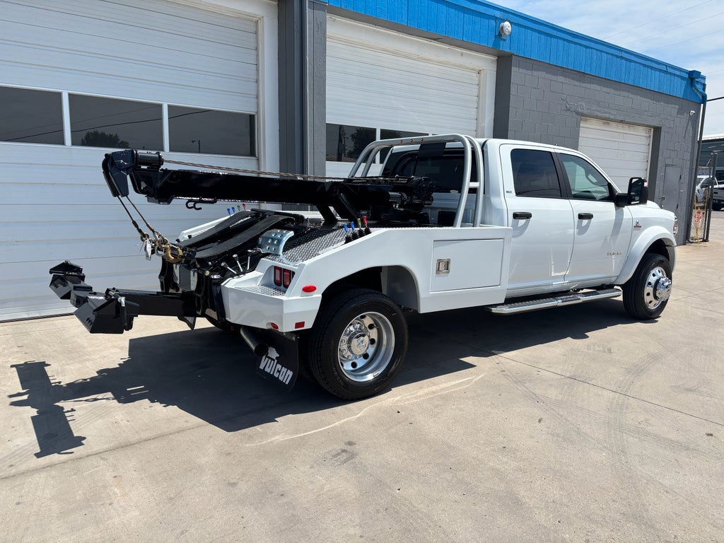 2024 RAM 5500 Chassis w/ Vulcan 894 Wrecker